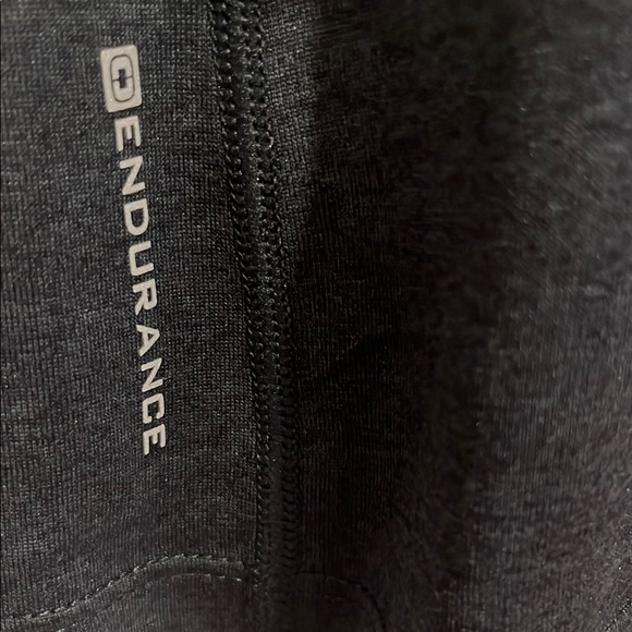 OGIO V-Neck Women's Active Endurance Top Size XL Charcoal Gray - Picture 4 of 8